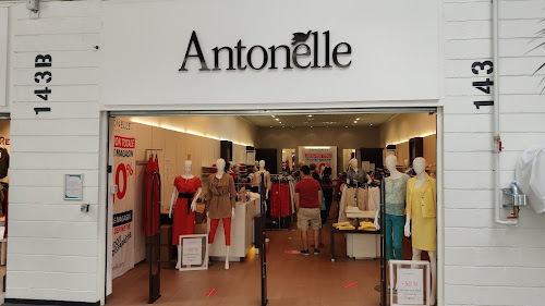 Magasin de vêtements pour femmes Antonelle Vélizy-Villacoublay