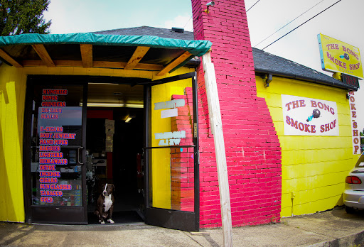 Tobacco Shop «The Bong Smoke Shop», reviews and photos, 225 Lancaster Dr SE, Salem, OR 97317, USA