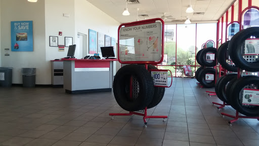 Tire Shop «Discount Tire Store - Mesa, AZ», reviews and photos, 2030 S Country Club Dr, Mesa, AZ 85210, USA