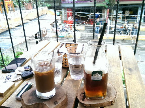 Phủi Cafe