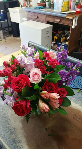 Florist «Fort Myers Flower House», reviews and photos, 3441 Fowler St, Fort Myers, FL 33901, USA