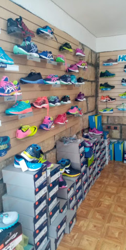 Tenis y accesorios deportivos, Poblano Sport Saltillo