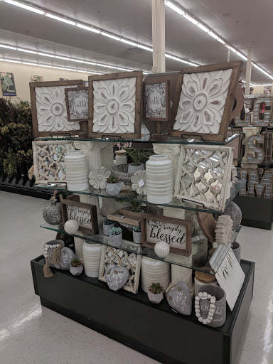 Craft Store «Hobby Lobby», reviews and photos, 2225 N 2nd St, Millville, NJ 08332, USA