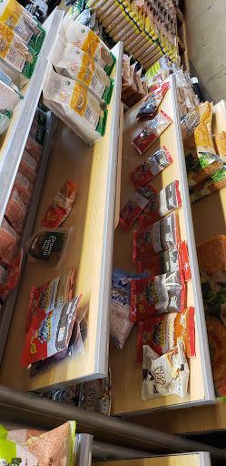 Grocery Store «Keemat Grocery - FM 1960 NW», reviews and photos, 6911 FM 1960, Houston, TX 77069, USA