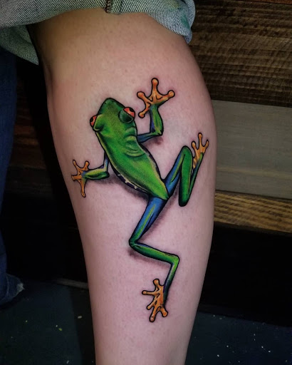 Explore henna tattoo ideas for guys, creative tattoo ideas in Talbott, available at Alpha Tattoo co.