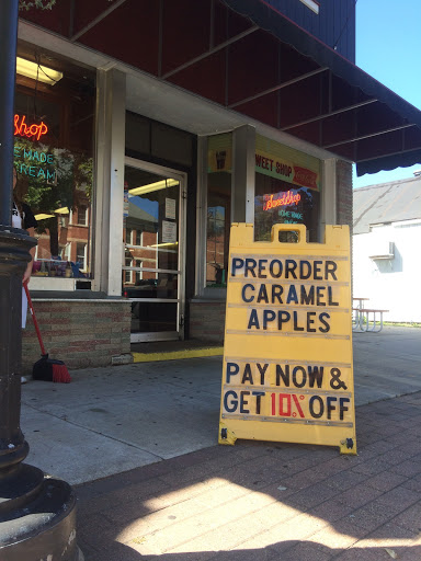 Candy Store «Sweet Shop», reviews and photos, 1113 Caledonia St, La Crosse, WI 54603, USA