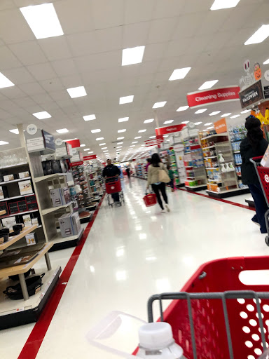 Department Store «Target», reviews and photos, 1 Hawes Way, Stoughton, MA 02072, USA