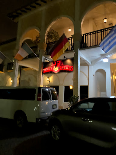 Bar «Funky Biscuit», reviews and photos, 303 SE Mizner Blvd #59, Boca Raton, FL 33432, USA