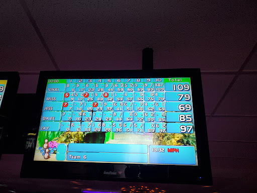 Bowling Alley «Mohegan Bowl», reviews and photos, 51 Thompson Rd, Webster, MA 01570, USA