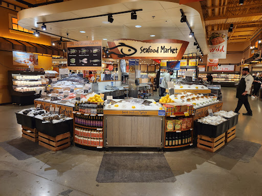 Grocery Store «Wegmans», reviews and photos, 100 Wegmans Way, Charlottesville, VA 22902, USA