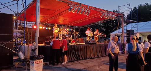 Bar «Beer Barrel Saloon», reviews and photos, 324 Delaware Ave, Put-In-Bay, OH 43456, USA