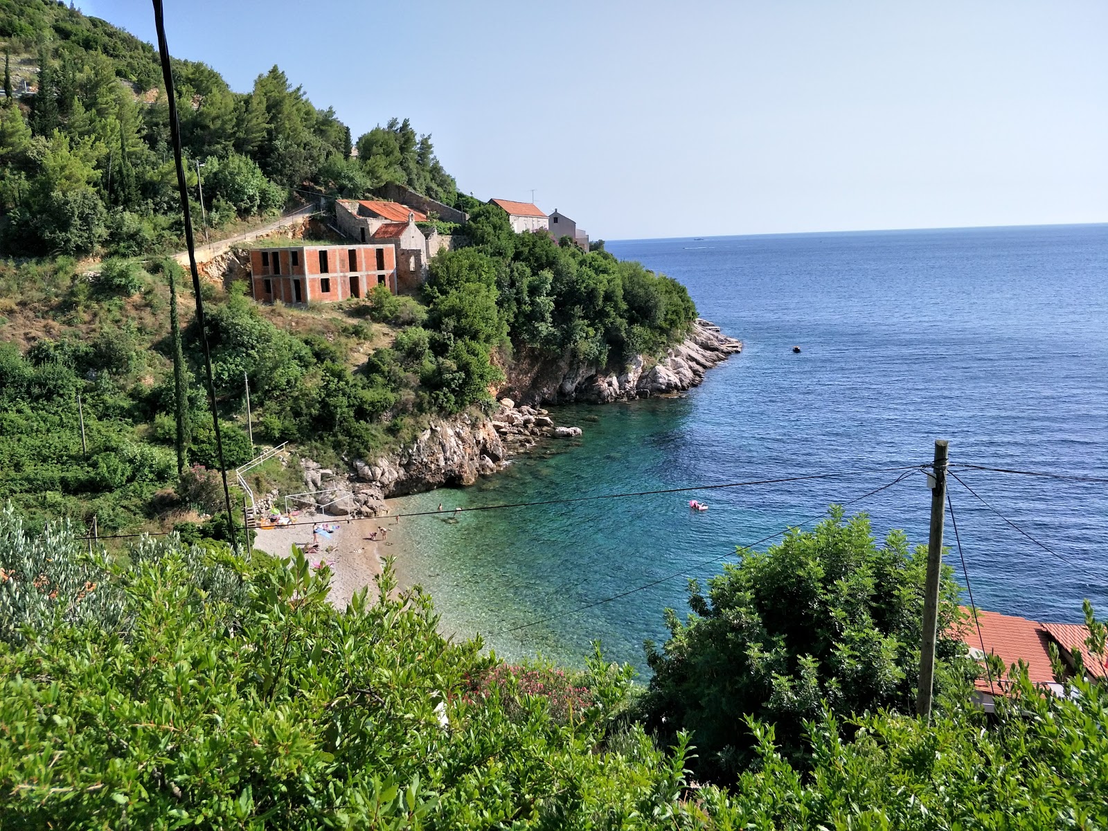 Photo de Vrbica beach et ses beaux paysages