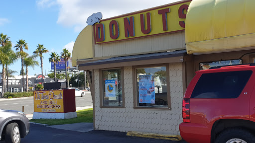 Donut Shop «Oh Those Donuts», reviews and photos, 1734 Newport Blvd, Costa Mesa, CA 92627, USA