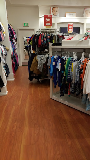 Clothing Store «Gap», reviews and photos, 7430 164th Ave NE, Redmond, WA 98052, USA