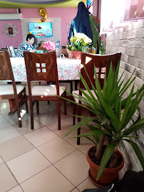 между блок 16 и блок 28 Grill, ж.к. Дружба III, ж. к. Дружба III, 9300 Добрич