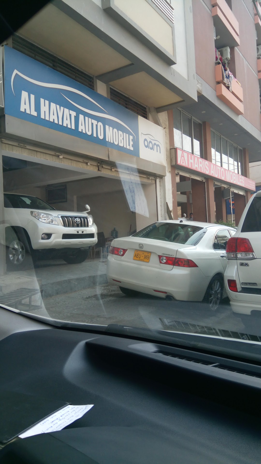 Al hayat motors