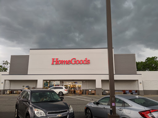 Department Store «HomeGoods», reviews and photos, 205 E Rte 59, Nanuet, NY 10954, USA