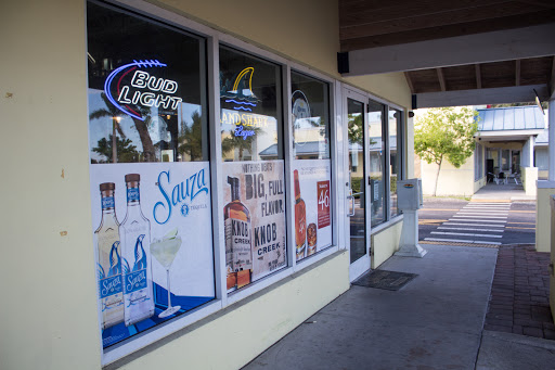 Liquor Store «Checkers Discount Liquors & Wine», reviews and photos, 35202 S Dixie Hwy, Homestead, FL 33034, USA