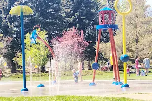 Devon Spray Park image