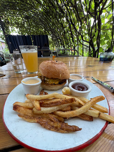 American Restaurant «Dai Due», reviews and photos, 2406 Manor Rd, Austin, TX 78722, USA