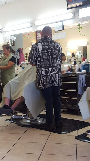 Barber Shop «Guadalajara Barber Shop», reviews and photos, 2880 N Garey Ave # D, Pomona, CA 91767, USA