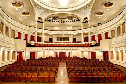 Theater schools in Ho Chi Minh
