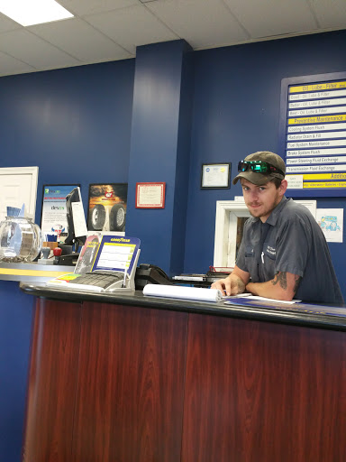 Tire Shop «R & T Tire Pros», reviews and photos, 804 W Jefferson St, Tipton, IN 46072, USA