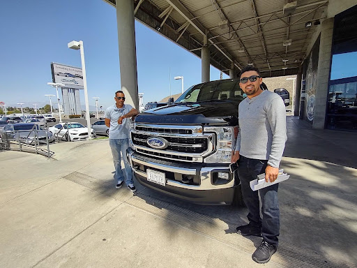 Ford Dealer «Raceway Ford», reviews and photos, 5900 Sycamore Canyon Blvd, Riverside, CA 92507, USA