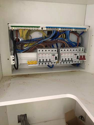 Comments and reviews of T N E Electrical NICEIC