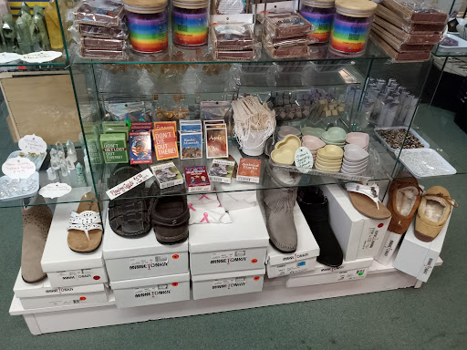 Gift Shop «Country Arts & Jewelry», reviews and photos, 15864 Nauvoo Rd, Middlefield, OH 44062, USA