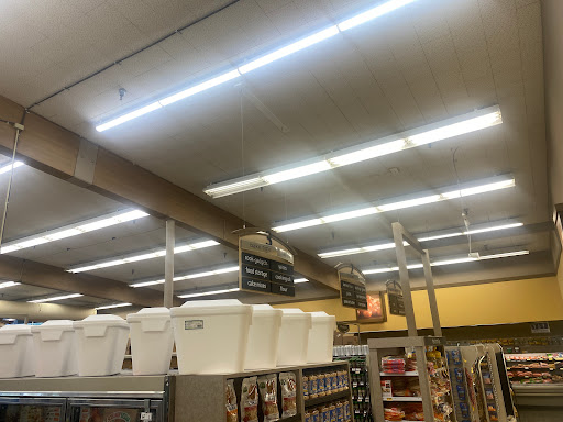 Grocery Store «Safeway», reviews and photos, 401 E Columbia River Hwy, Clatskanie, OR 97016, USA