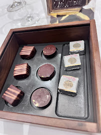 Chocolat du Restaurant gastronomique Restaurant Paul Bocuse à Collonges-au-Mont-d'Or - n°10