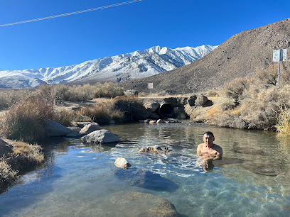 nature hot spring (free)