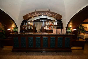 Baker street - Английский ресторан image