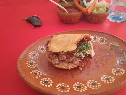 La Taqueria(tortas ,gorditas,quesadillas maíz,tacos)