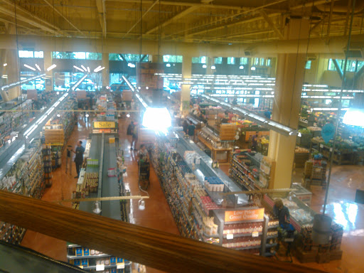 Grocery Store «Whole Foods Market», reviews and photos, 1210 NW Couch St, Portland, OR 97209, USA