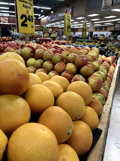 Grocery Store «Jewel-Osco», reviews and photos, 2164 Bloomingdale Rd, Glendale Heights, IL 60139, USA