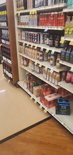 Supermarket «Food City», reviews and photos, 300 Market Dr, Lenoir City, TN 37771, USA