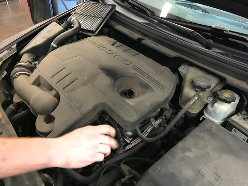 Auto Repair Shop «Bridwell Automotive Center», reviews and photos, 7171 E Lincoln Dr, Scottsdale, AZ 85253, USA