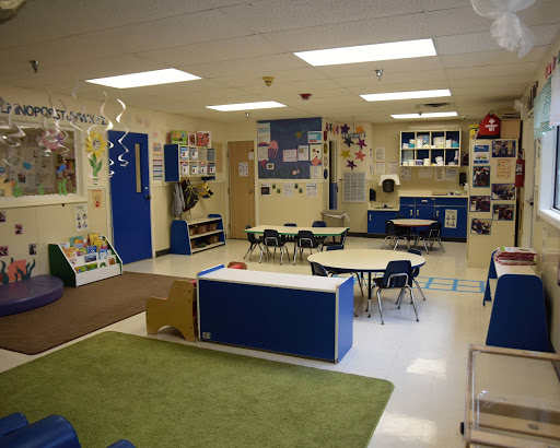 Day Care Center «La Petite Academy of Dayton, OH», reviews and photos, 17 Apple Blossom Pl, Dayton, OH 45440, USA