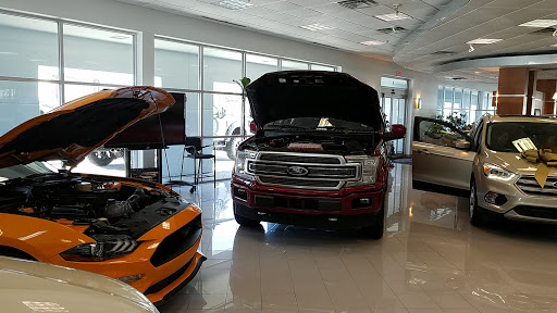 Car Dealer «Gary Smith Ford», reviews and photos, 1 Beal Pkwy NW, Fort Walton Beach, FL 32548, USA