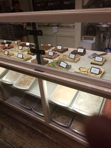 Sporting Goods Store «Bass Pro Shops», reviews and photos, 1000 Bass Pro Dr NW, Altoona, IA 50009, USA