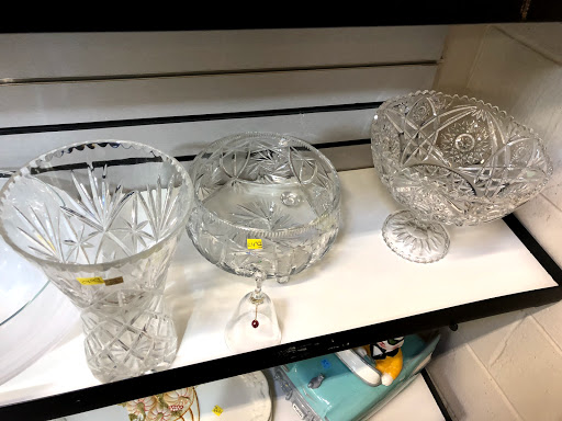 Thrift Store «Island Thrift», reviews and photos, 1800 NY-112, Medford, NY 11763, USA