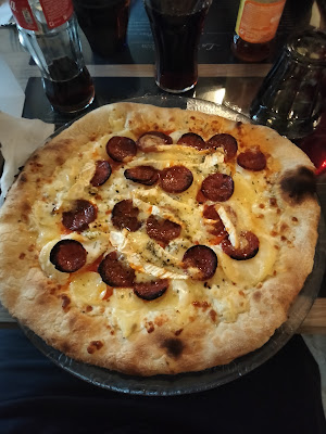 La grange à pizza à Brou