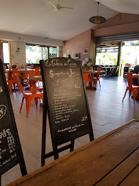 Atmosphère du Restaurant créole La Cabane Aux épices à Saint-Benoît - n°6