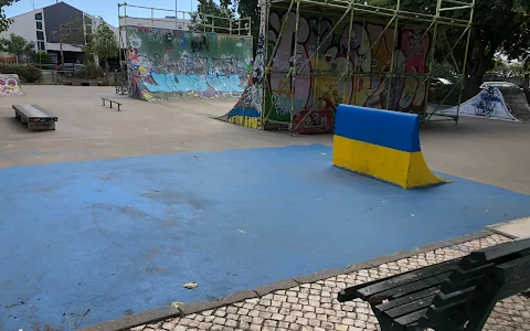 Pedrouços Skateboard park image