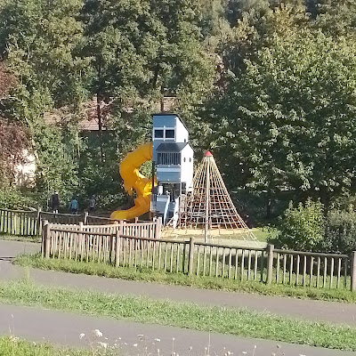 Aire de jeux à Lutzelbourg