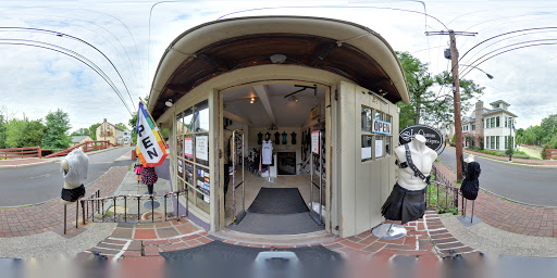 Clothing Store «Le Chateau Exotique Ltd», reviews and photos, 27 W Mechanic St # A, New Hope, PA 18938, USA