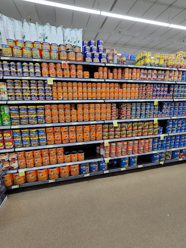 Grocery Store «Fiesta Market», reviews and photos, 160 N Bolingbrook Dr, Bolingbrook, IL 60440, USA