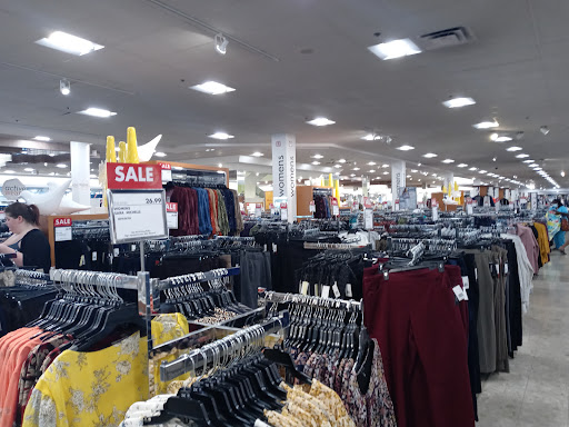 Shopping Mall «Neshaminy Mall», reviews and photos, 707 Neshaminy Mall, Bensalem, PA 19020, USA